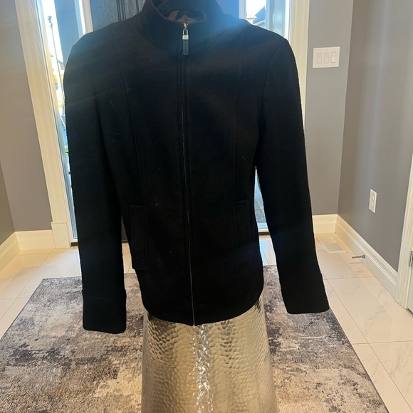 Della Spiga Italy đź–¤wool viscose very tailored black jacket very edgy and trimđź–¤ - Picture 7 of 17